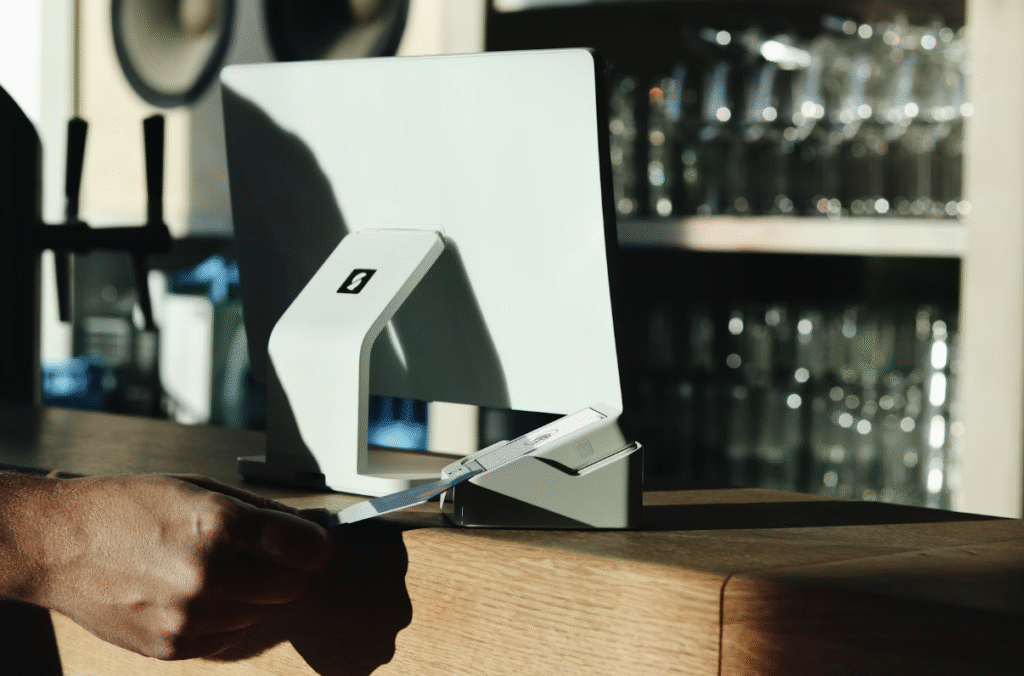 The Complete Guide on Restaurant CRM