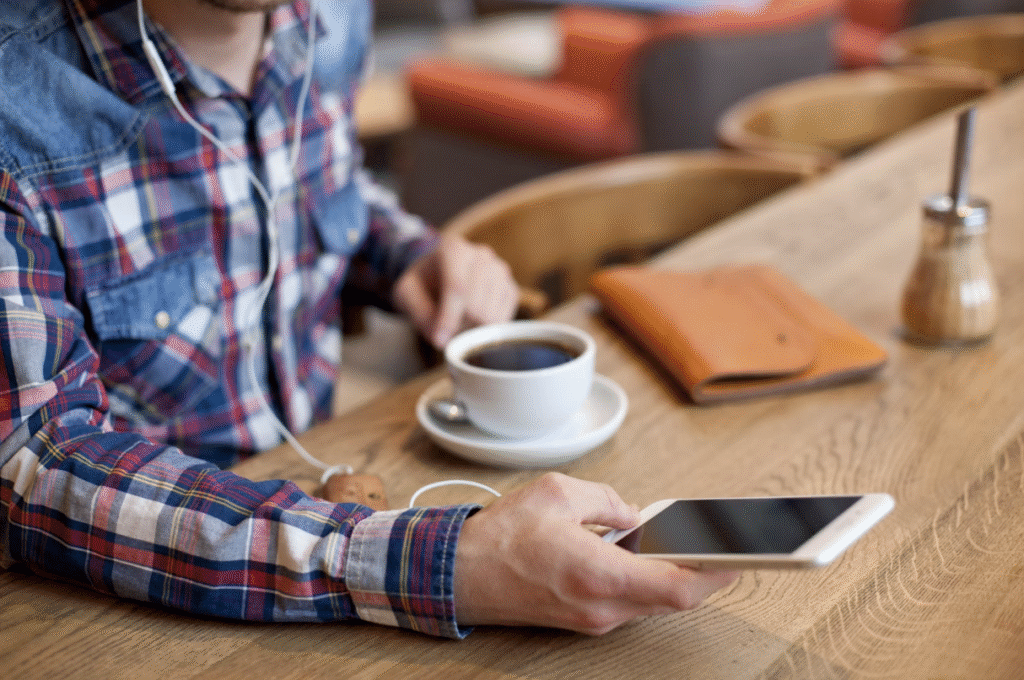 Text Message Marketing for Restaurants & Cafes Guide